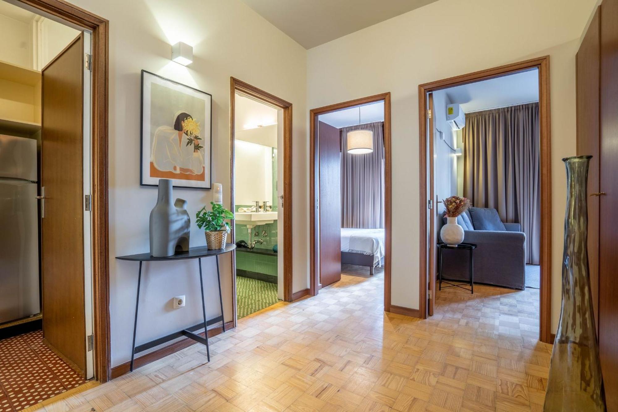Firmeza388 Charming Flats Apartment Porto Luaran gambar