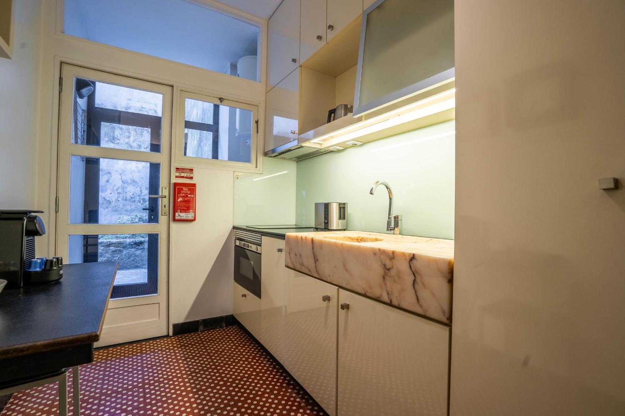Firmeza388 Charming Flats Apartment Porto Luaran gambar