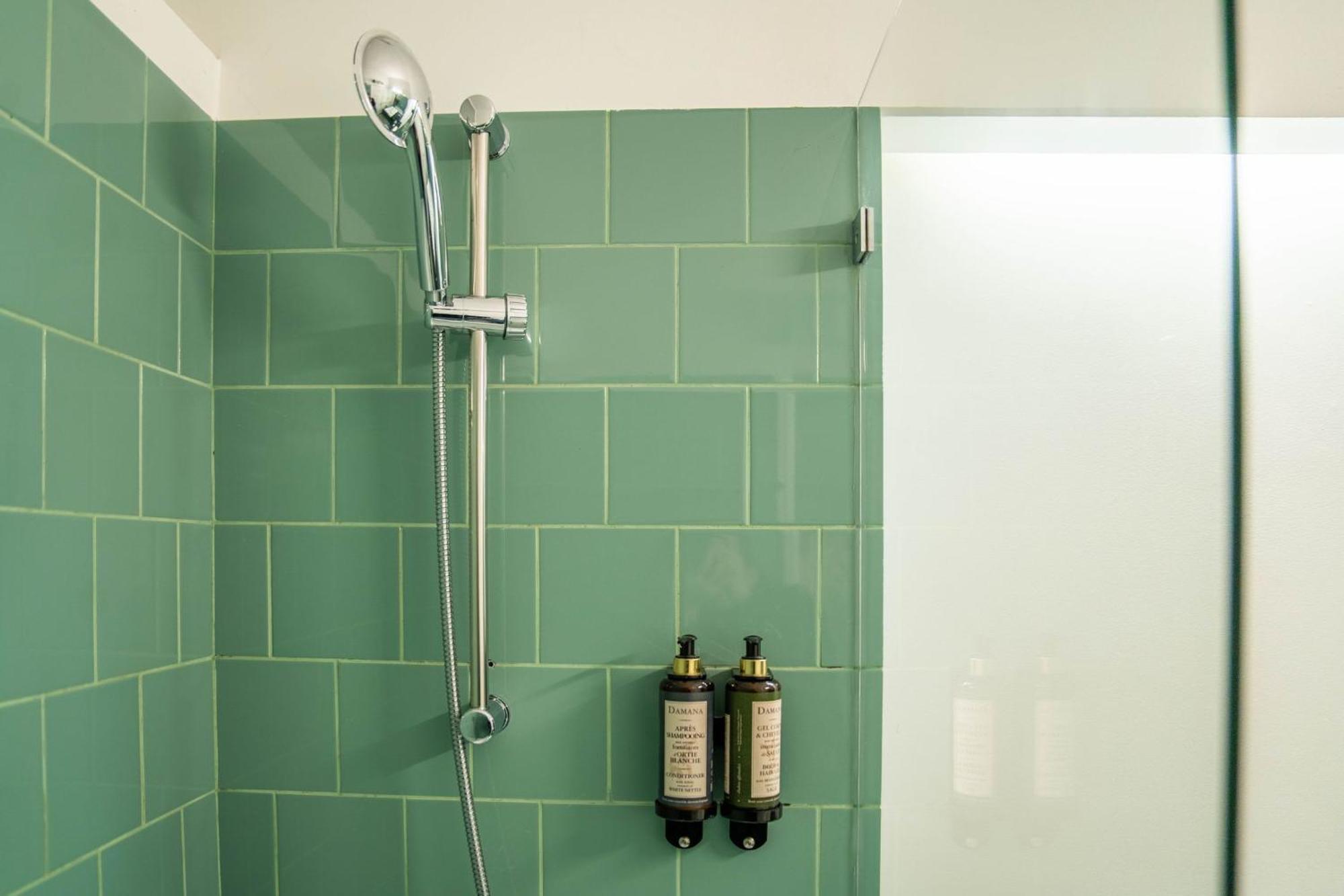 Firmeza388 Charming Flats Apartment Porto Luaran gambar